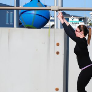 Mehr über den Artikel erfahren Schmetterball: Der Spaß an Volleyball“ (Translation: „Spike ball: The fun of volleyball“)