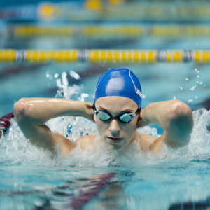 Mehr über den Artikel erfahren Was steckt hinter dem Spruch ‚Uhr Schwimmen‘? Eine lockere Erklärung für dich!